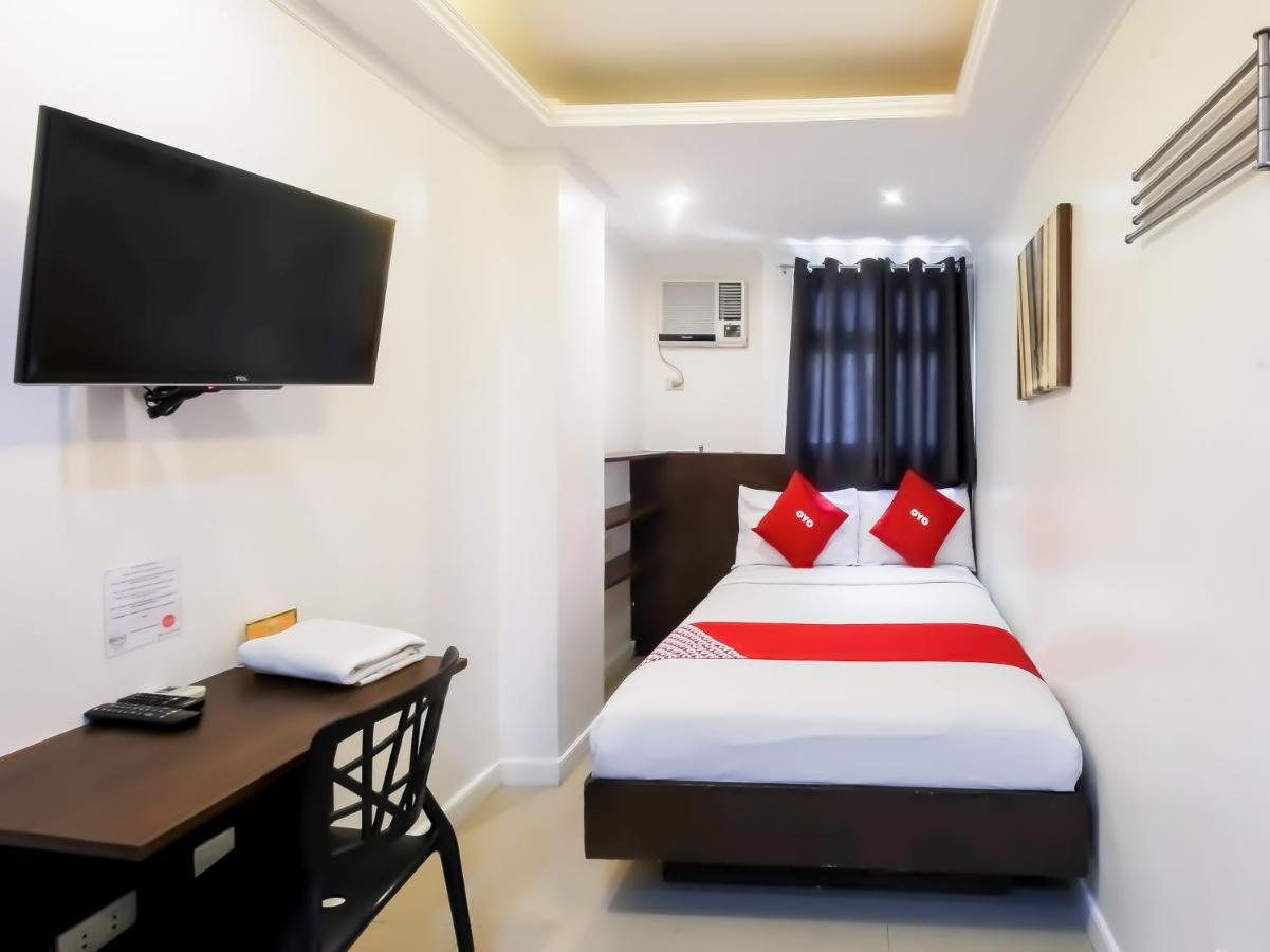 Capital O 860 Nest Nano Suites Makati Makati City Exterior photo