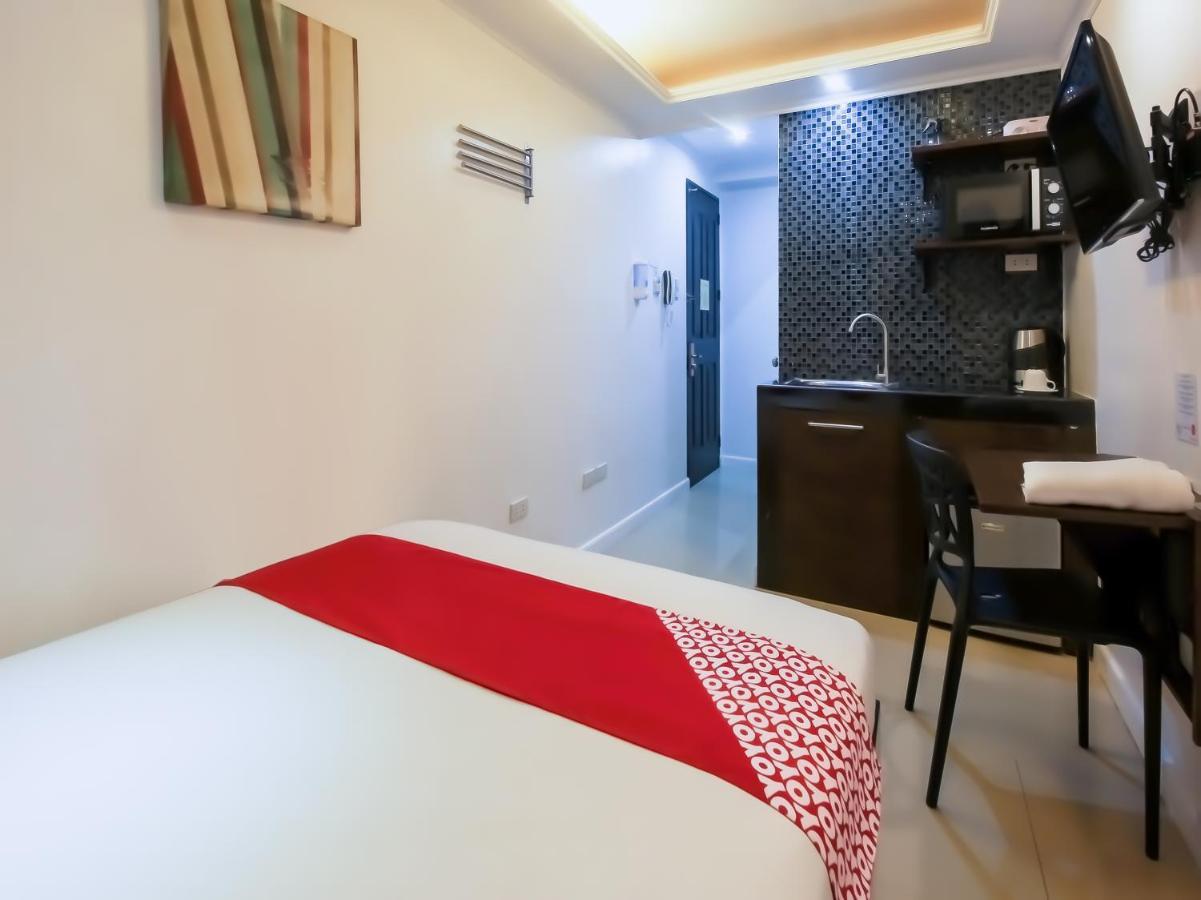 Capital O 860 Nest Nano Suites Makati Makati City Exterior photo
