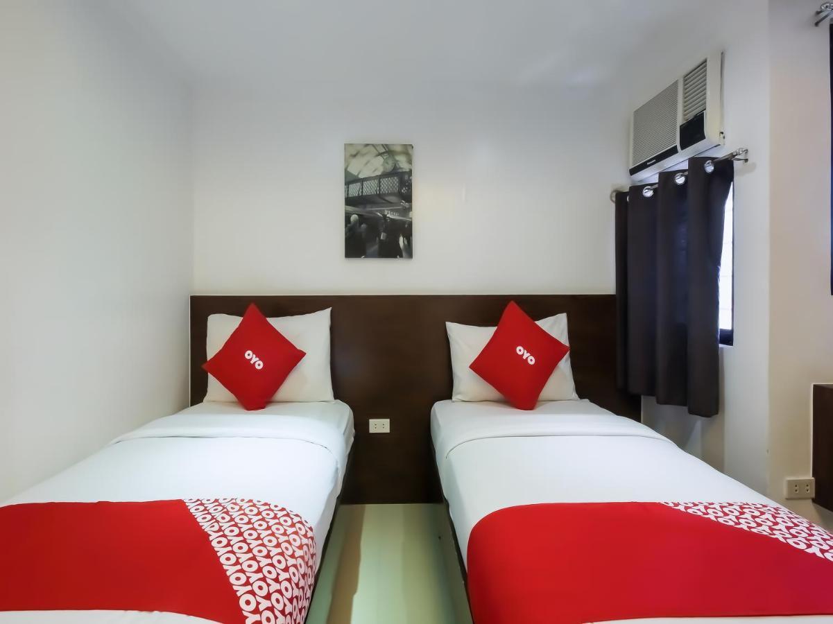Capital O 860 Nest Nano Suites Makati Makati City Exterior photo