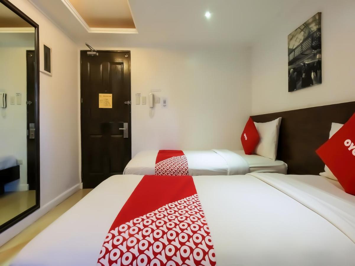 Capital O 860 Nest Nano Suites Makati Makati City Exterior photo
